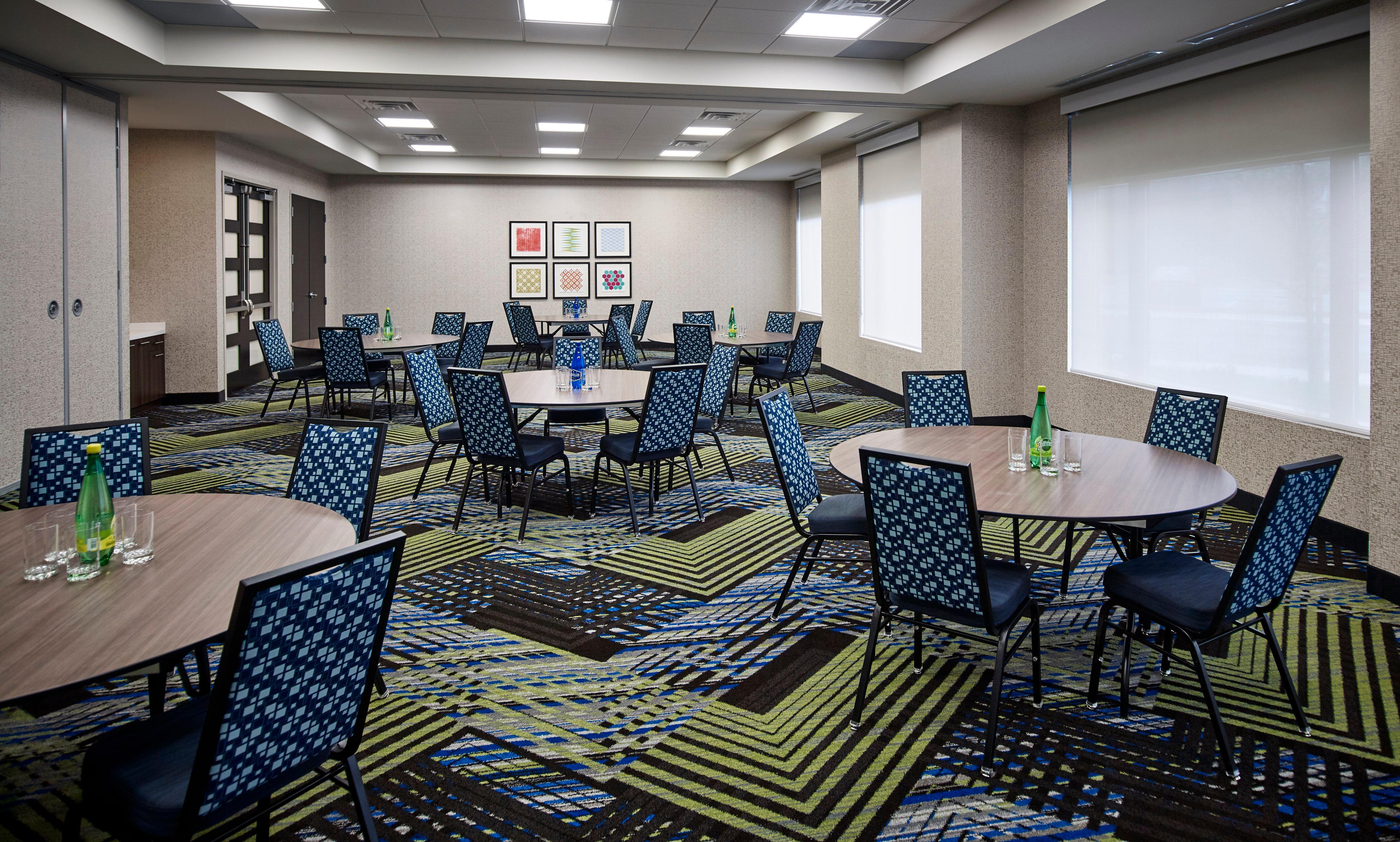 Holiday Inn Express Niagara-On-The-Lake By Ihg Bagian luar foto