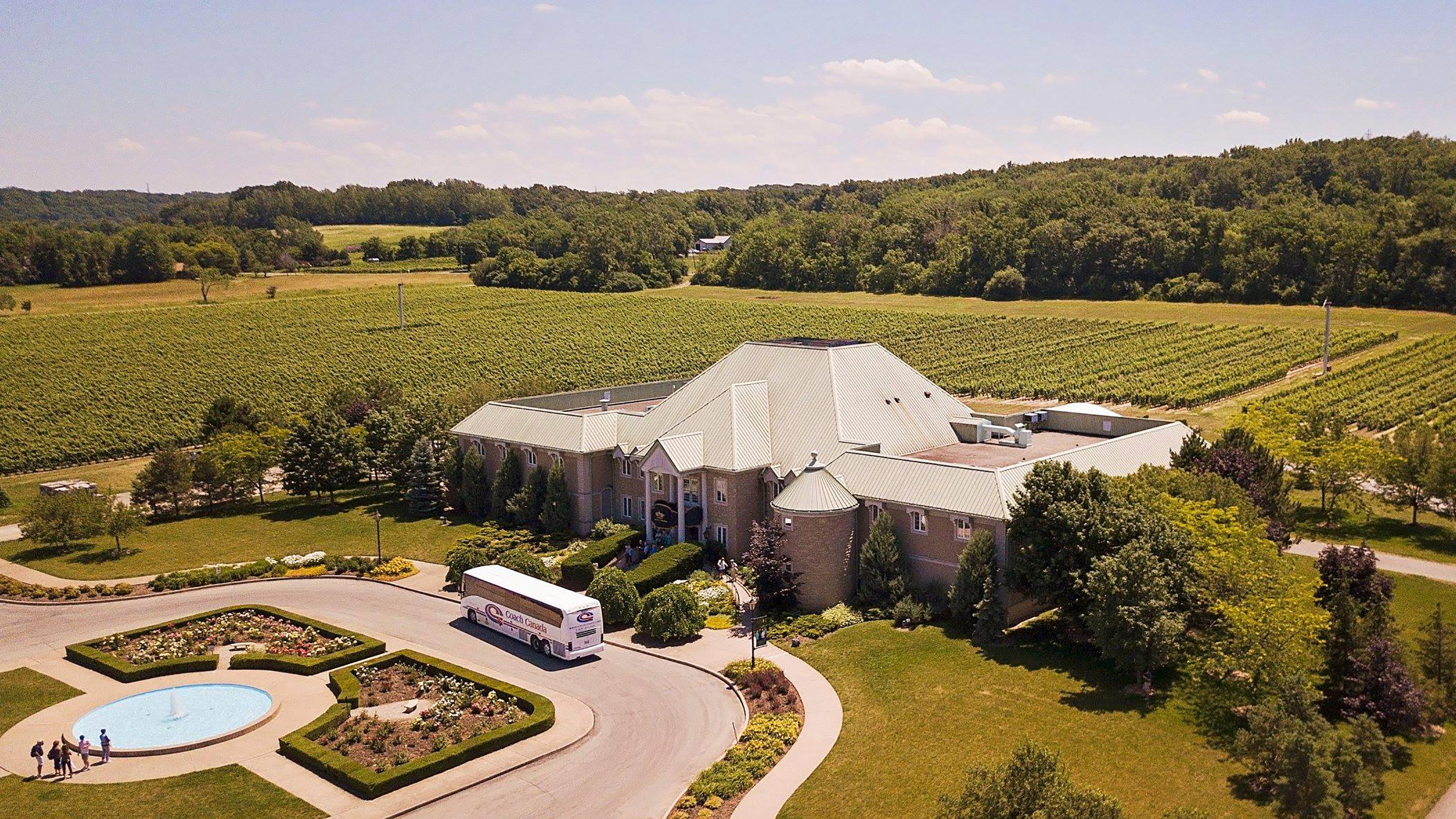 Holiday Inn Express Niagara-On-The-Lake By Ihg Bagian luar foto