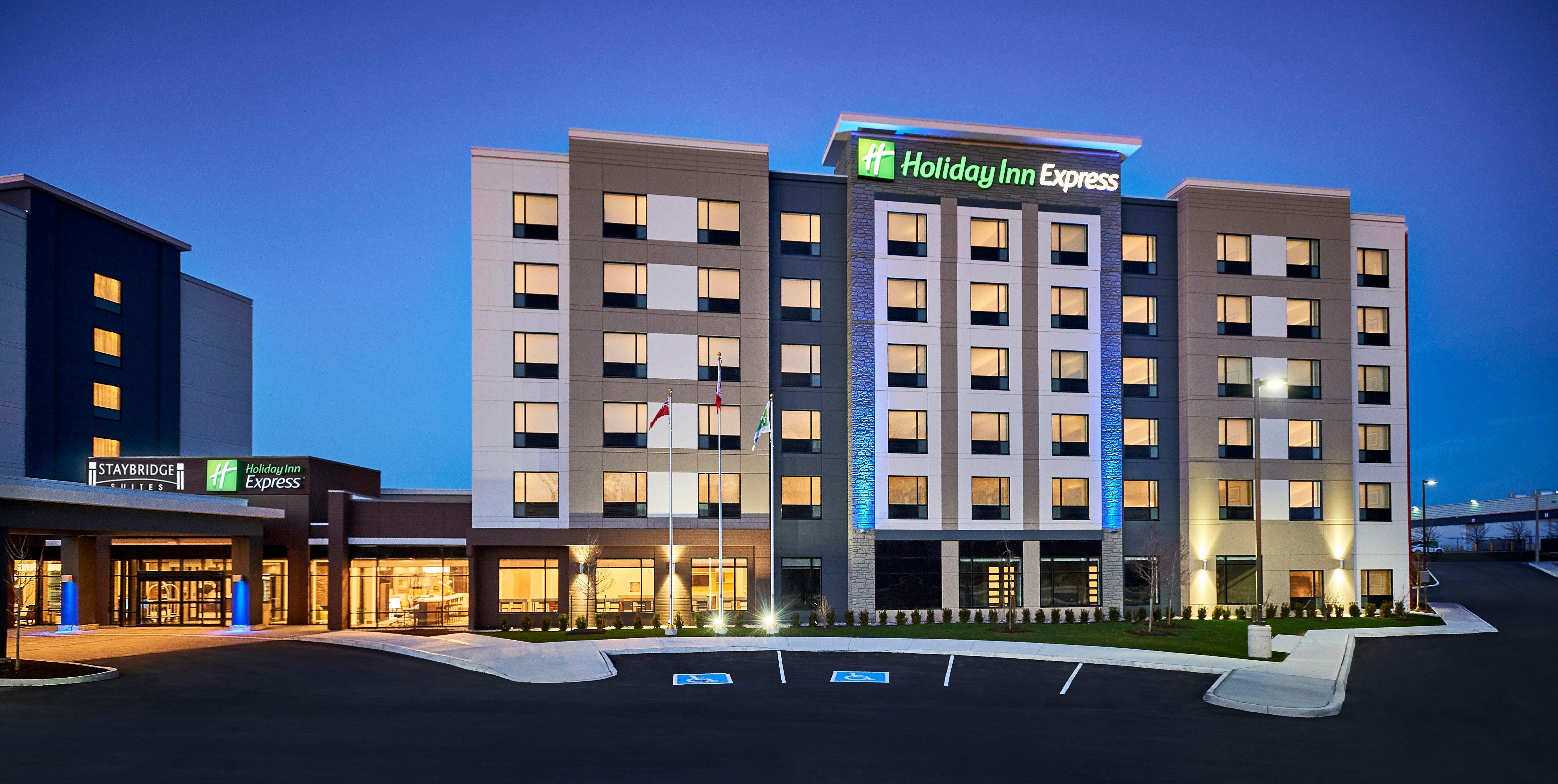 Holiday Inn Express Niagara-On-The-Lake By Ihg Bagian luar foto